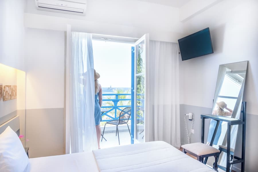 Kamari Beach Hotel