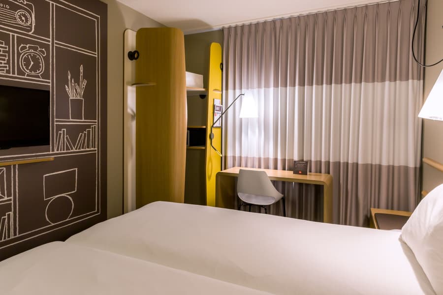 ibis Amsterdam City West