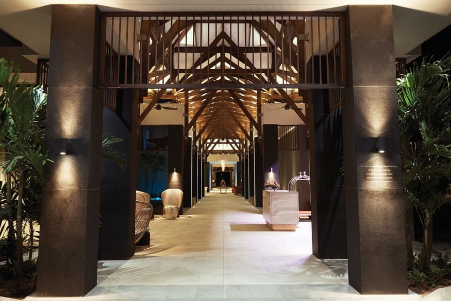 Eden Bleu Hotel