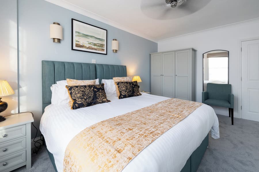SACO Jersey Merlin House