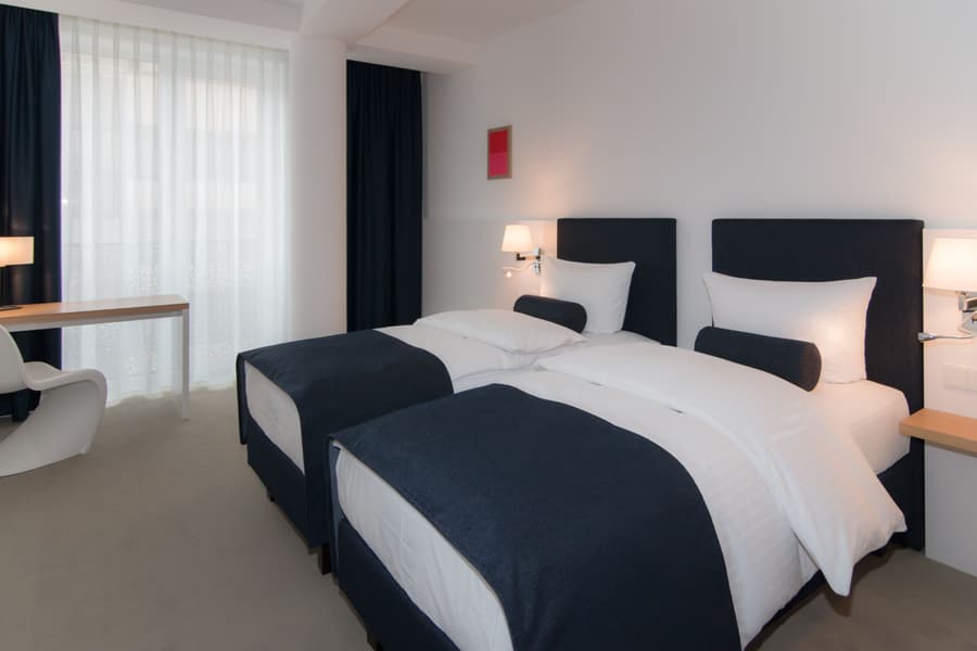 Bayer 89 Vi Vadi Hotel