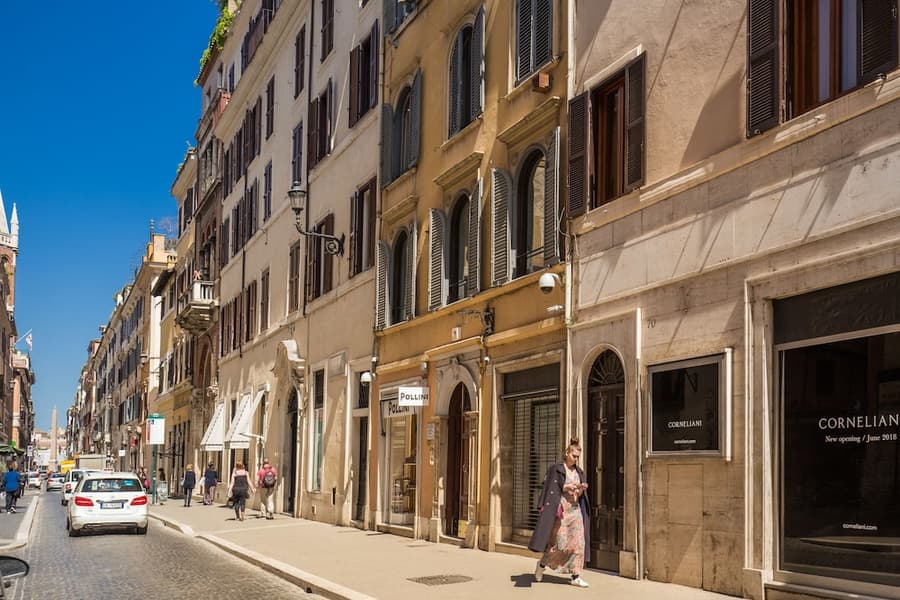 Tritone Top House