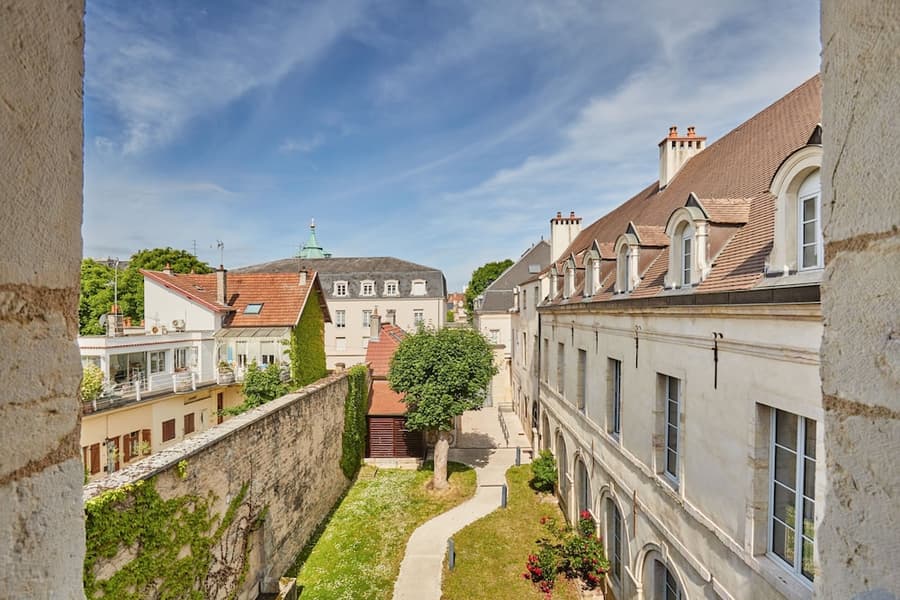 Appart'hôtel Odalys City - Dijon Centre Les Cordeliers