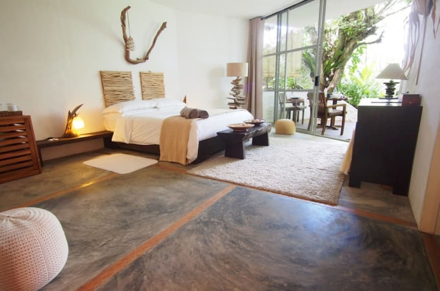 Bliss Hotel