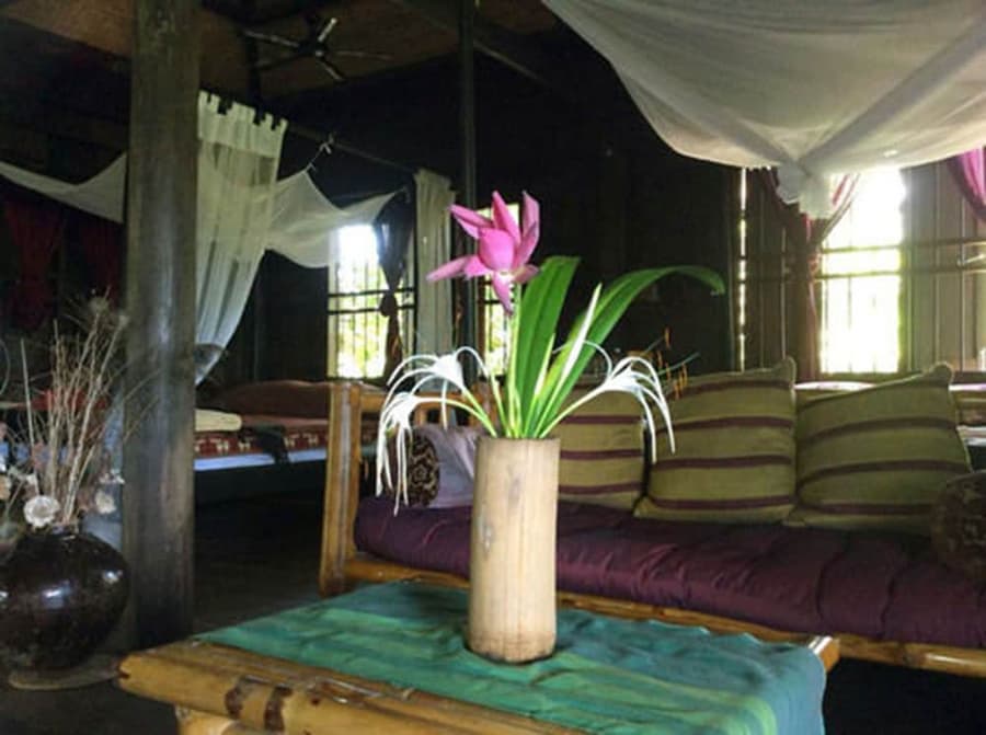 Bong Thom Home Stay