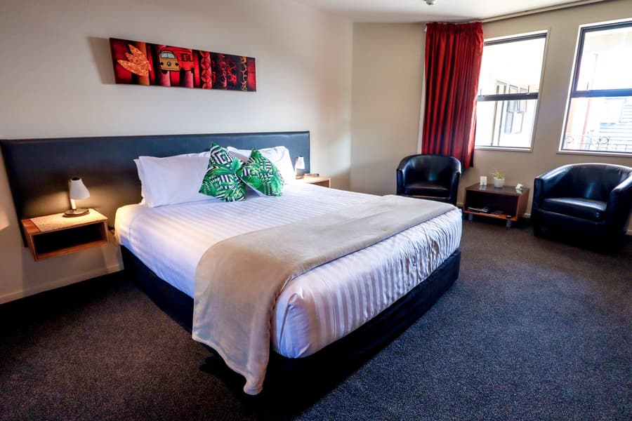 Coleraine Suites & Apartments