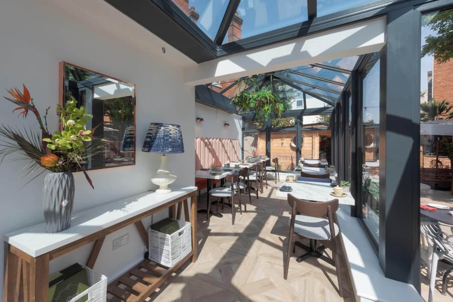 Florence House Hotel & Restaurant