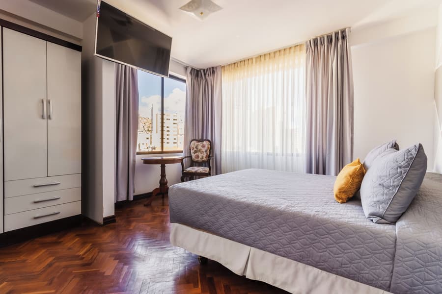 Elegance  Hotel