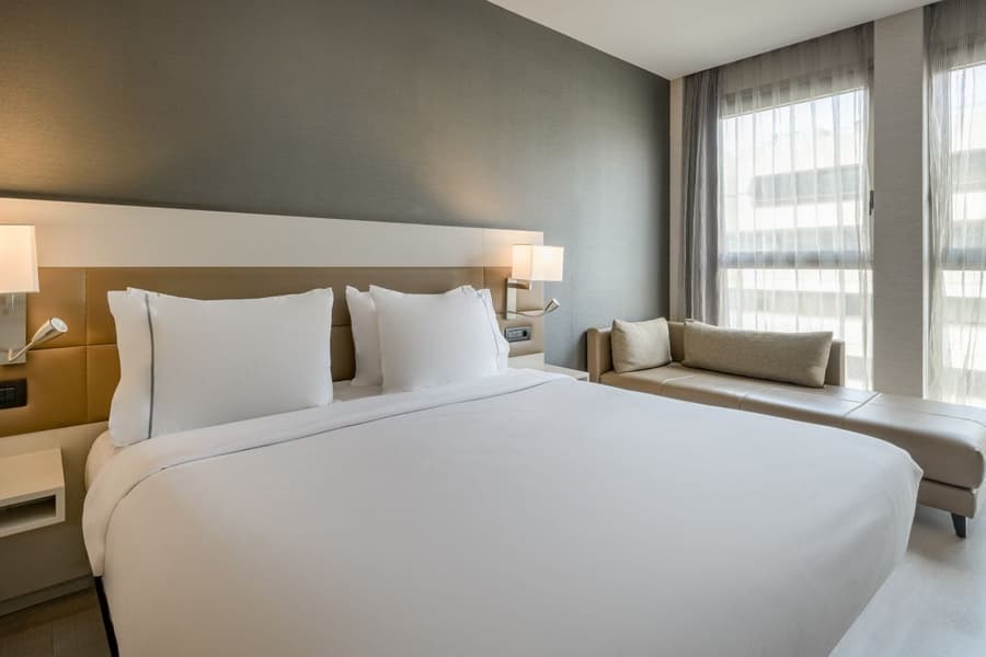 SH Colon Valencia Hotel