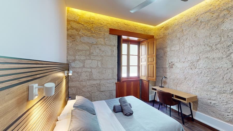 Triana Rooms EH