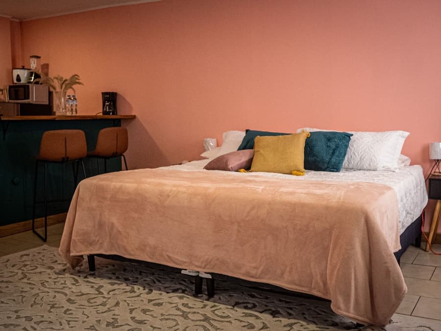 Lolas Hostal
