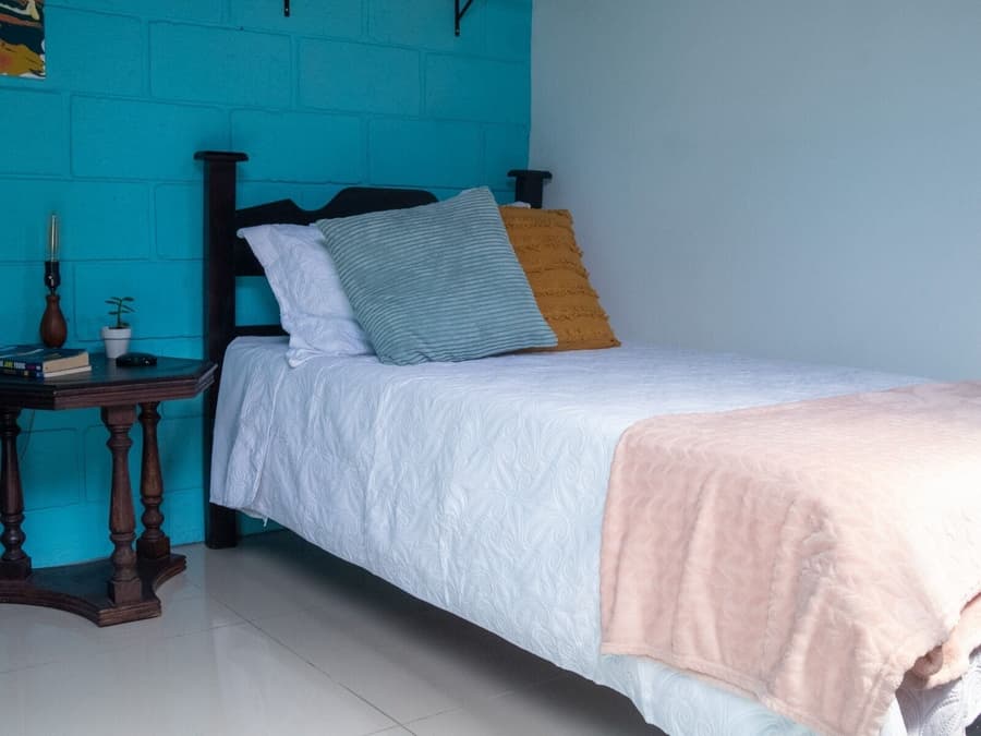 Lolas Hostal