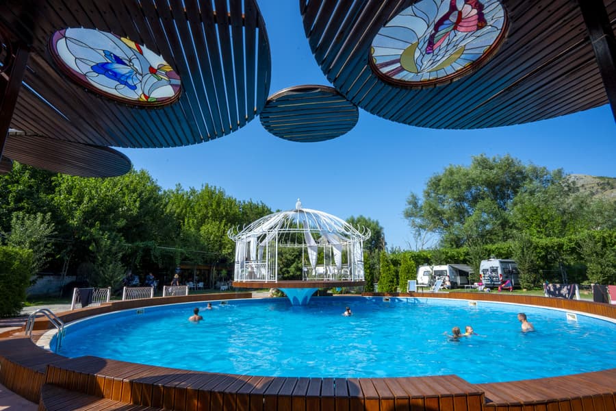 Hotel Legjenda