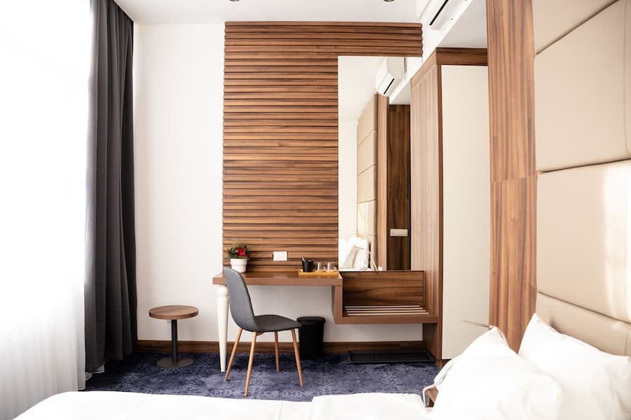 Olivia Rooms