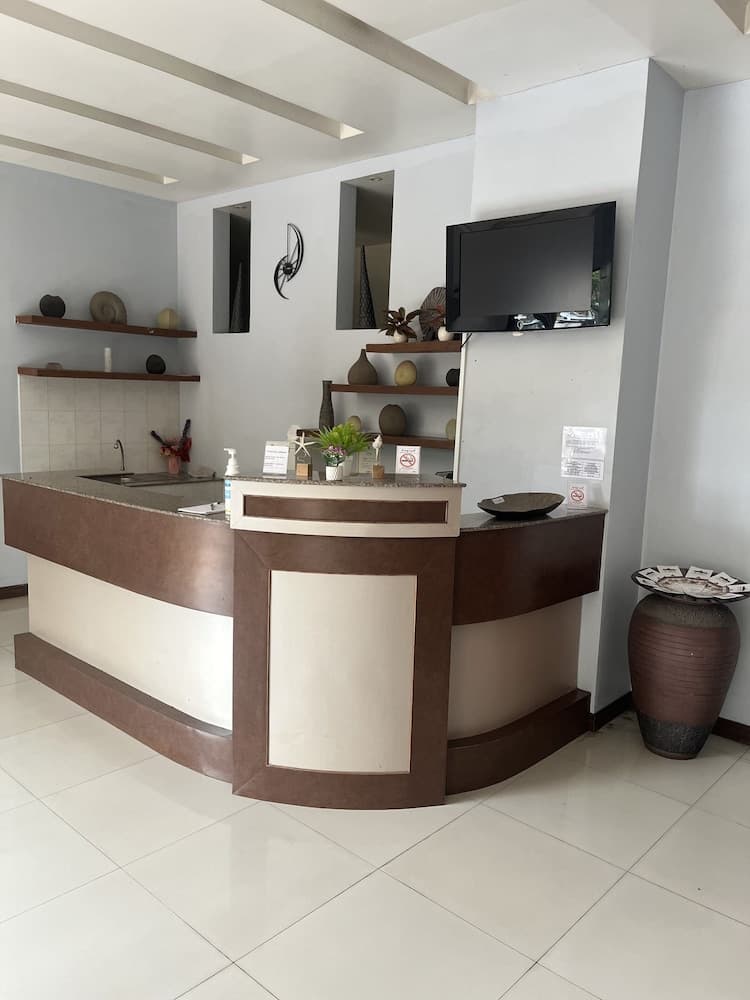 Chat Residence Hotel