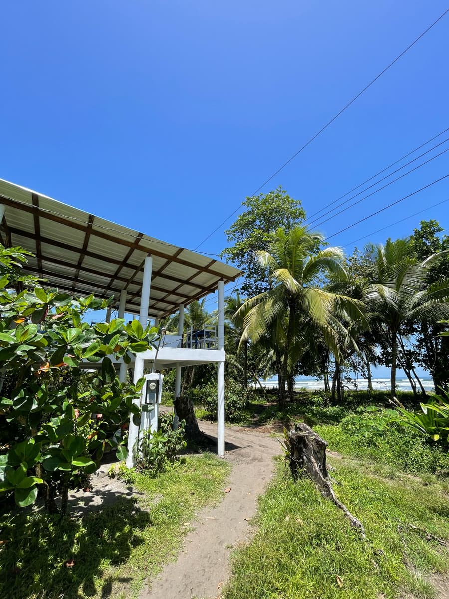 Hotel Pura Natura Beachfront Tortuguero