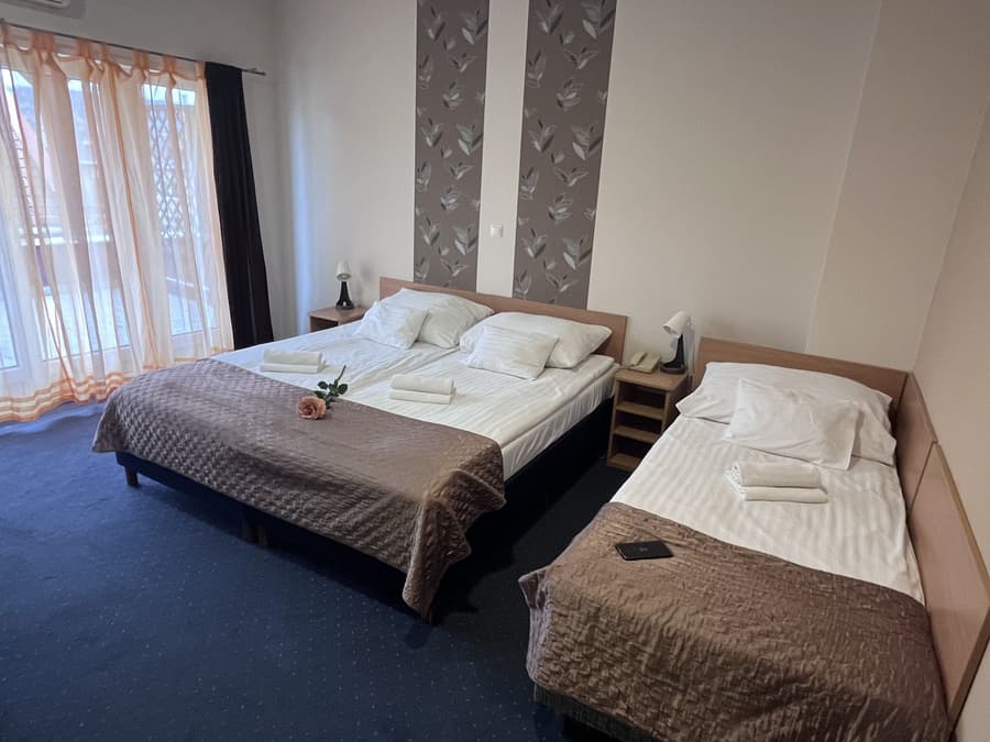 Hotel Rose City