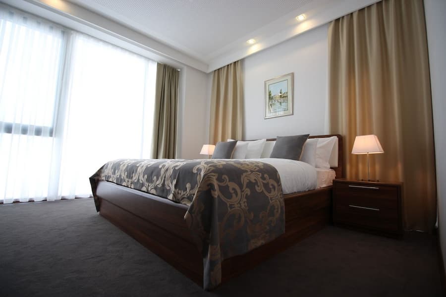 Hotel R