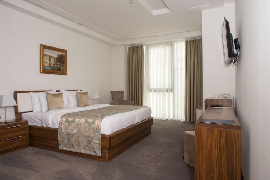 Hotel R