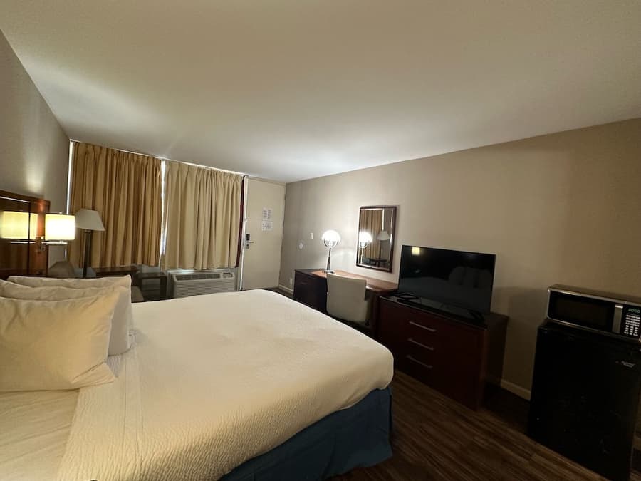 Gateway Hotel