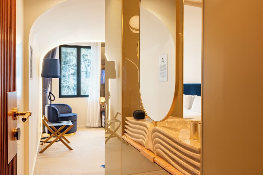 Praxis CBR Boutique Hotel