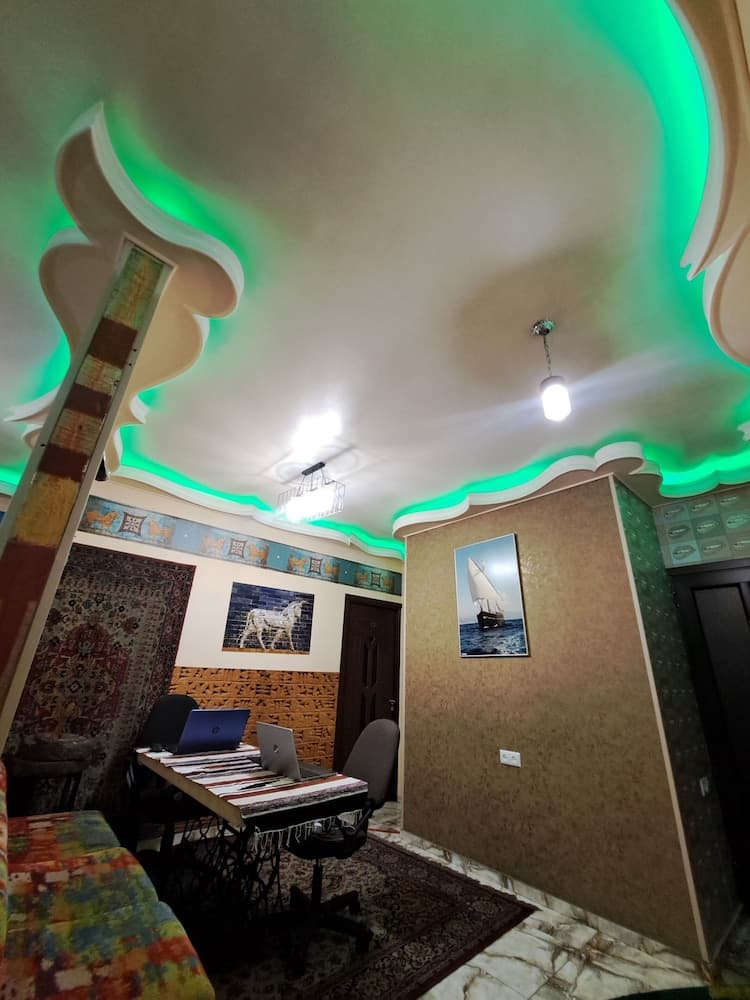 Arm Hostel