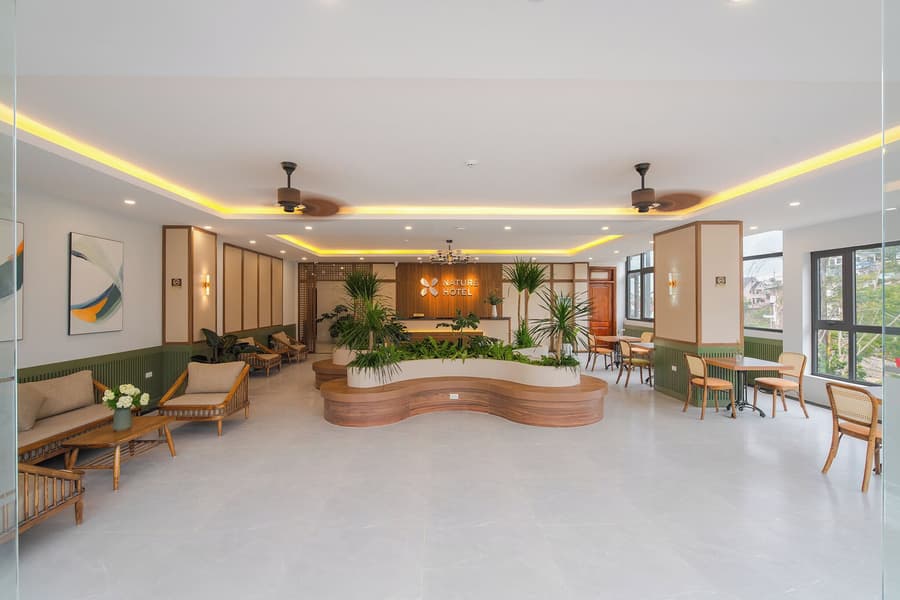 Nature Hotel - Le Hong Phong