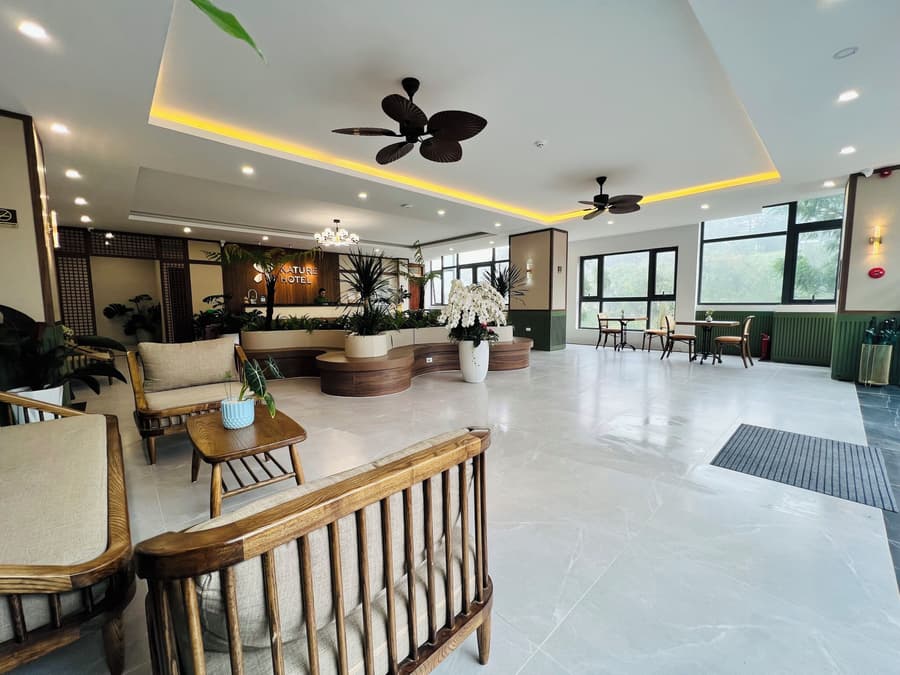Nature Hotel - Le Hong Phong