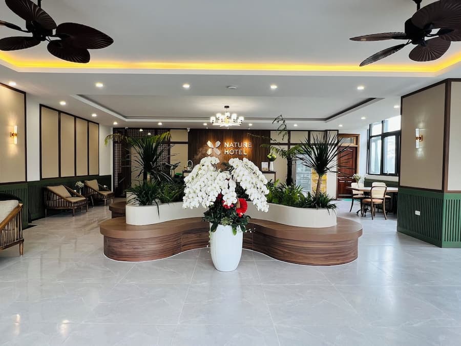 Nature Hotel - Le Hong Phong