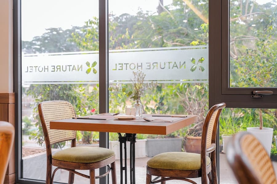 Nature Hotel - Le Hong Phong