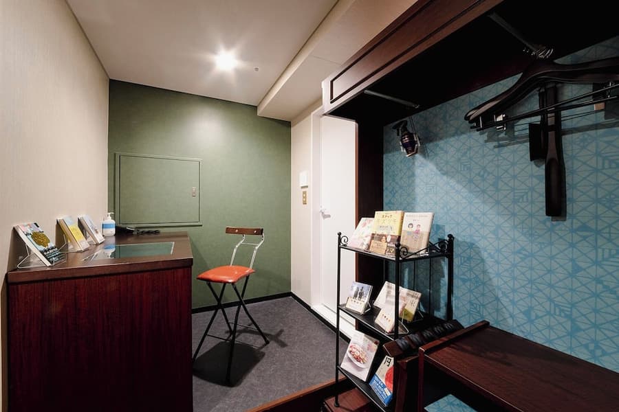 Book Hotel Jimbocho