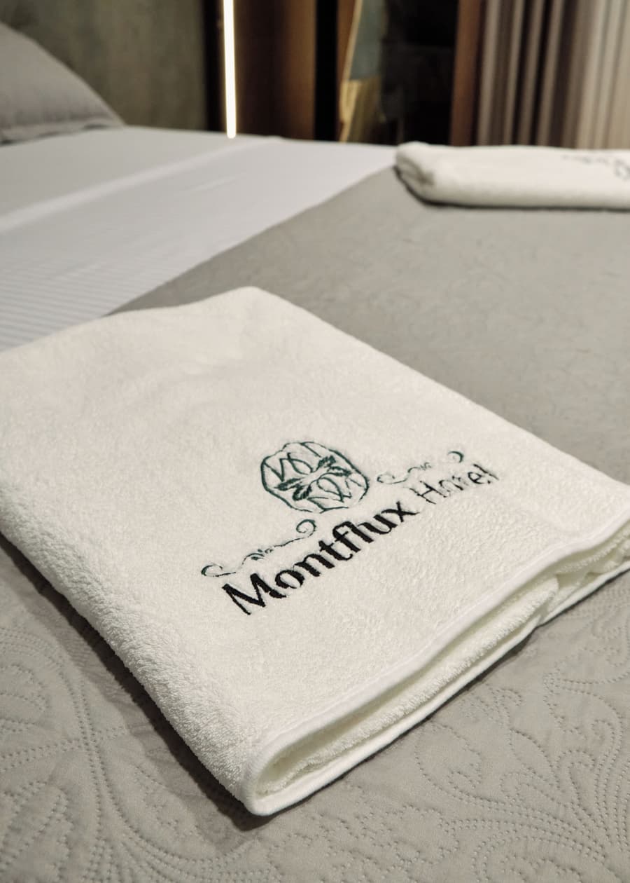 Montflux Hotel