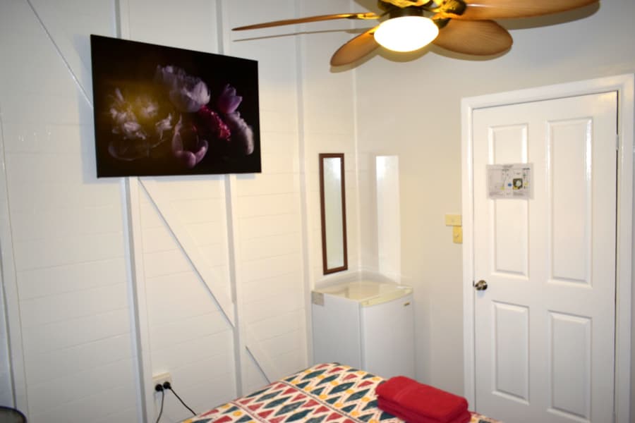Travellers Paradise Heritage Historical Place - Hostel