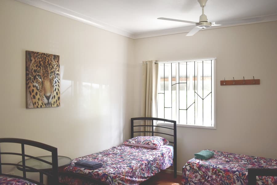 Travellers Paradise Heritage Historical Place - Hostel