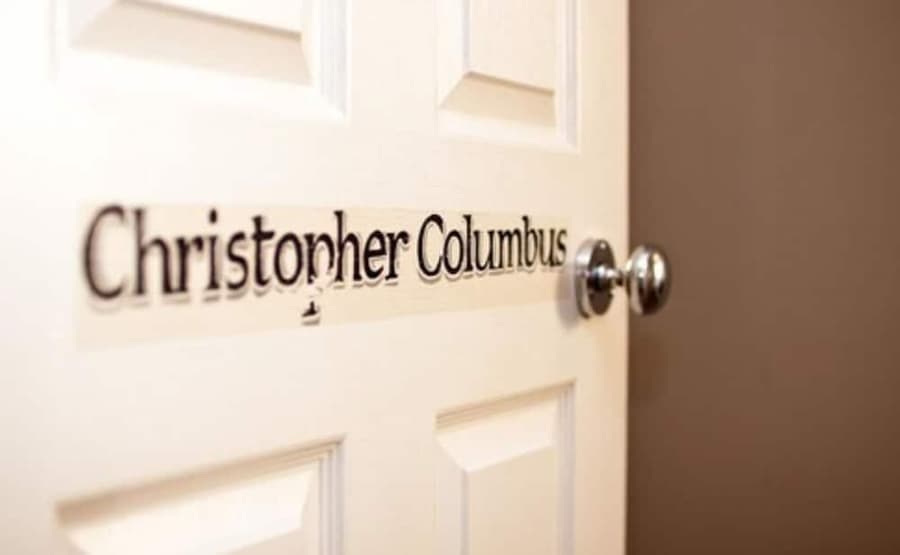 7 Cross Street