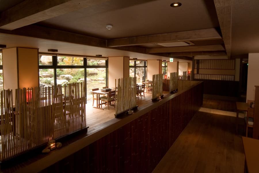HAKONE Setsugetsuka