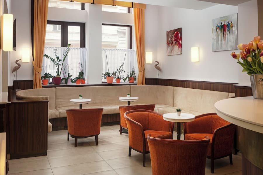 Hotel Ambiance