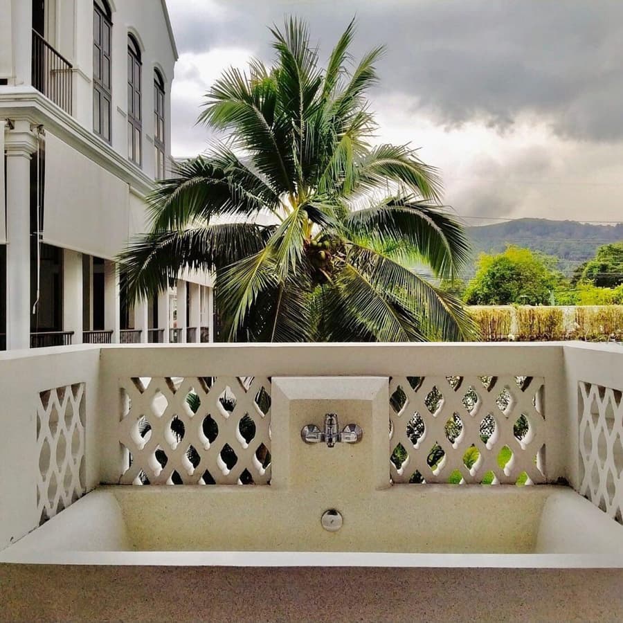 Little Nyonya Hotel
