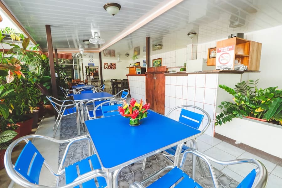 Hotel Flor Blanca