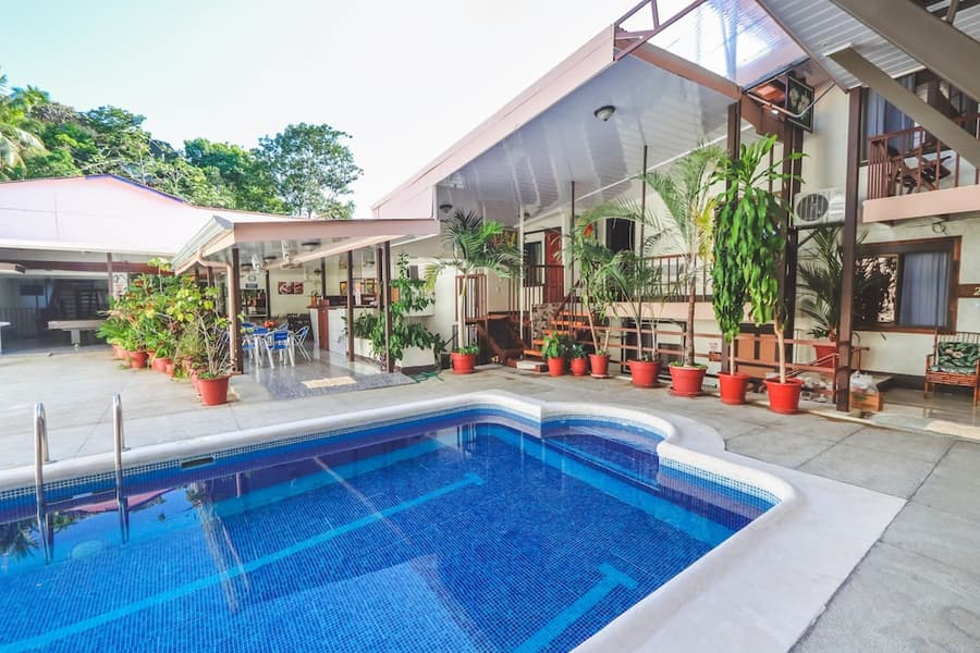 Hotel Flor Blanca