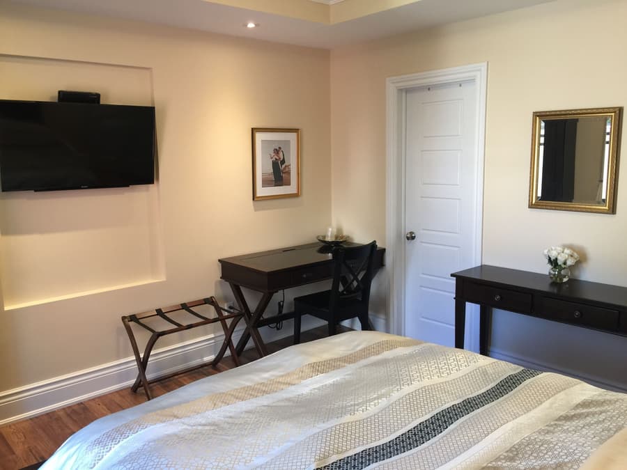 The Century House B&B Ottawa