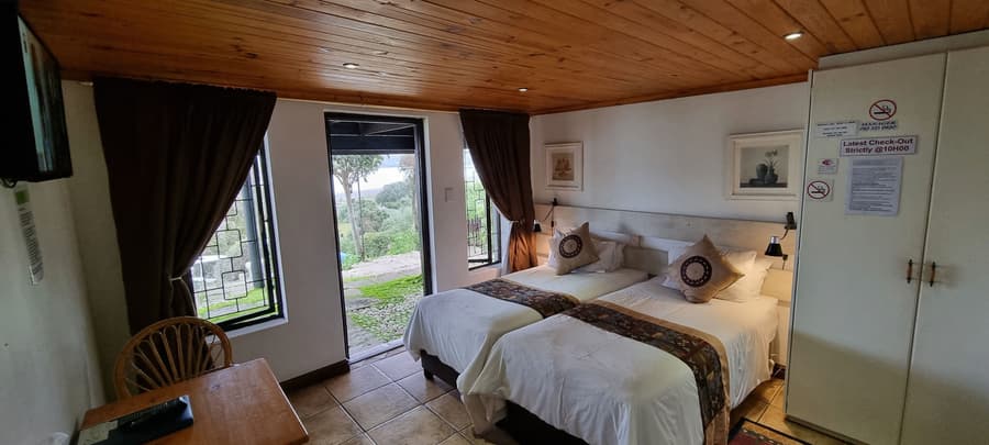 Lagoon Lodge