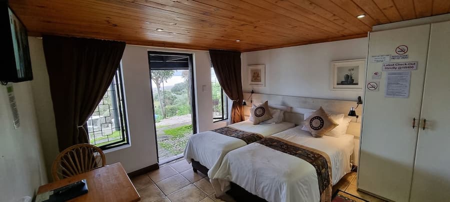 Lagoon Lodge