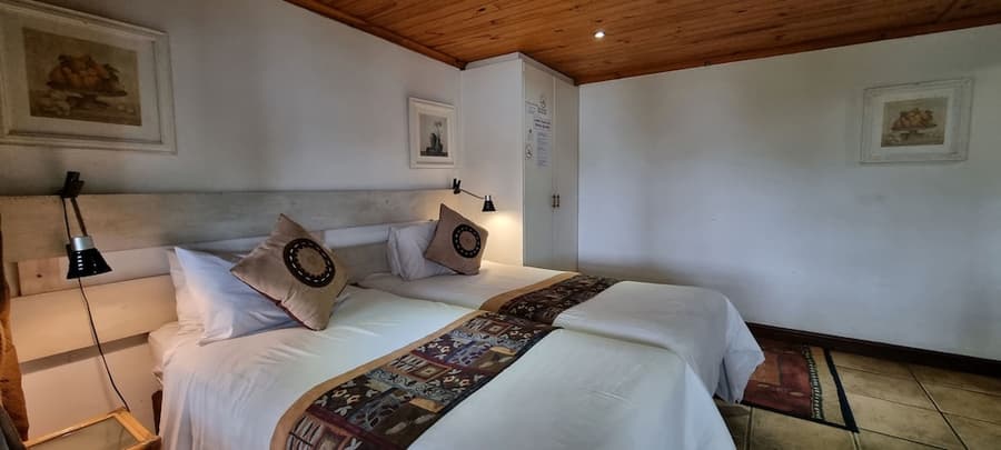 Lagoon Lodge