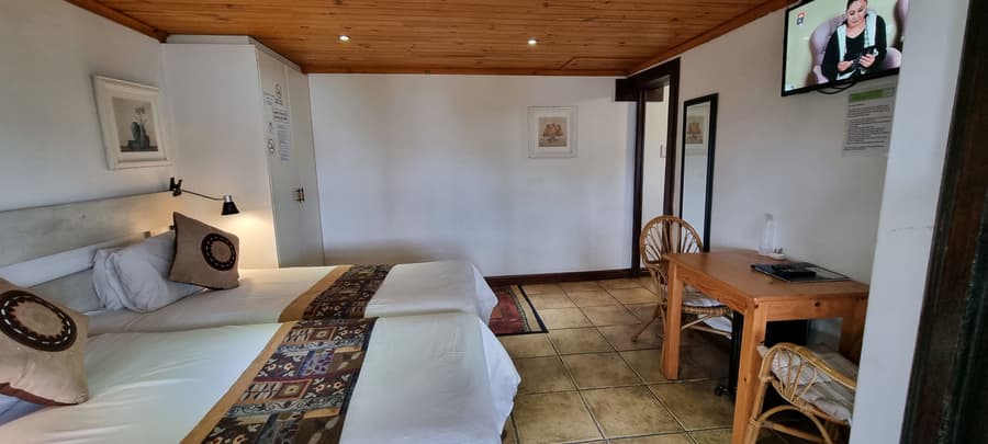 Lagoon Lodge