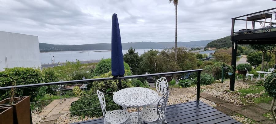 Lagoon Lodge