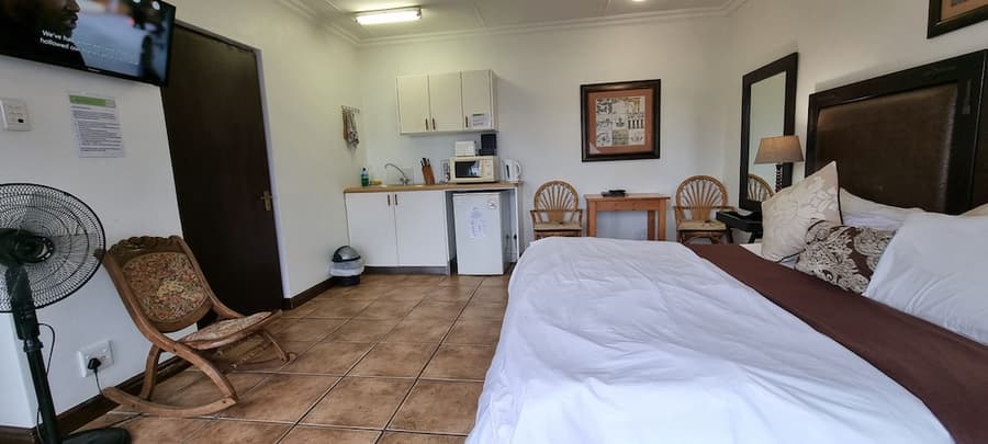 Lagoon Lodge