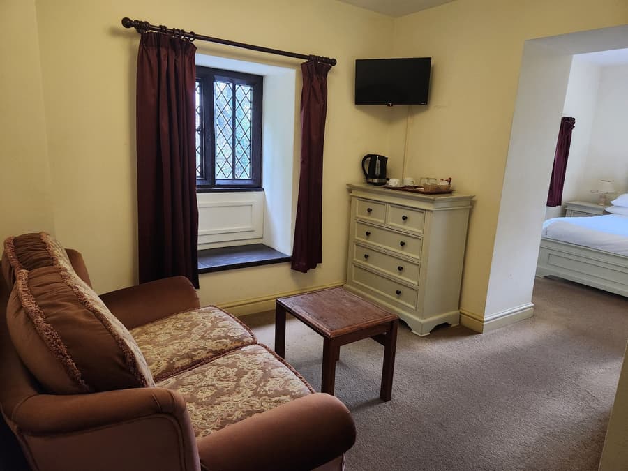 Langley Inn