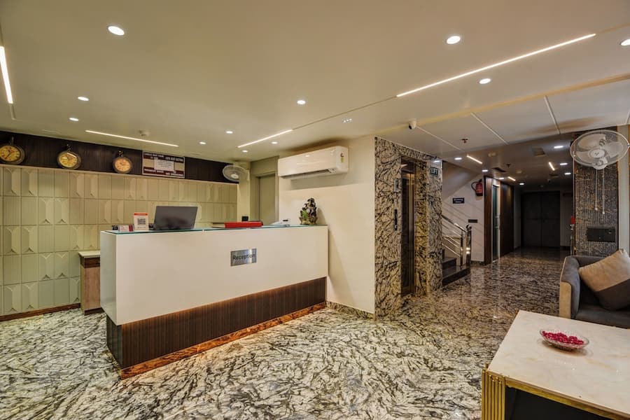 Hotel Mehul International -Near New Delhi Railway Station, Paharganj & Connaught Place