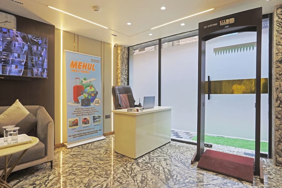Hotel Mehul International -Near New Delhi Railway Station, Paharganj & Connaught Place